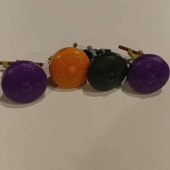 4/$15 🌻 Set of 4 Teenage Mutant Ninja Turtle Toys - Picture 4 of 5